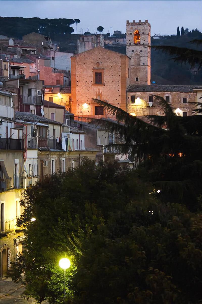 B&B Villa Roma Пьяцца-Армерина Экстерьер фото